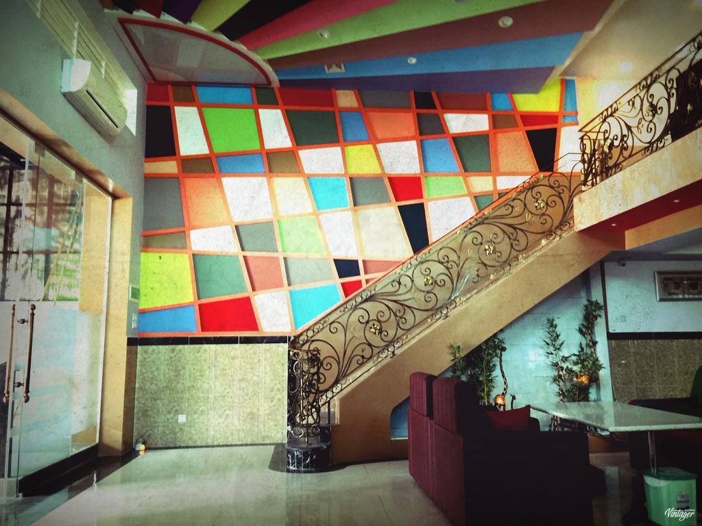 Soben Sensok Guesthouse بنوم بنه المظهر الخارجي الصورة