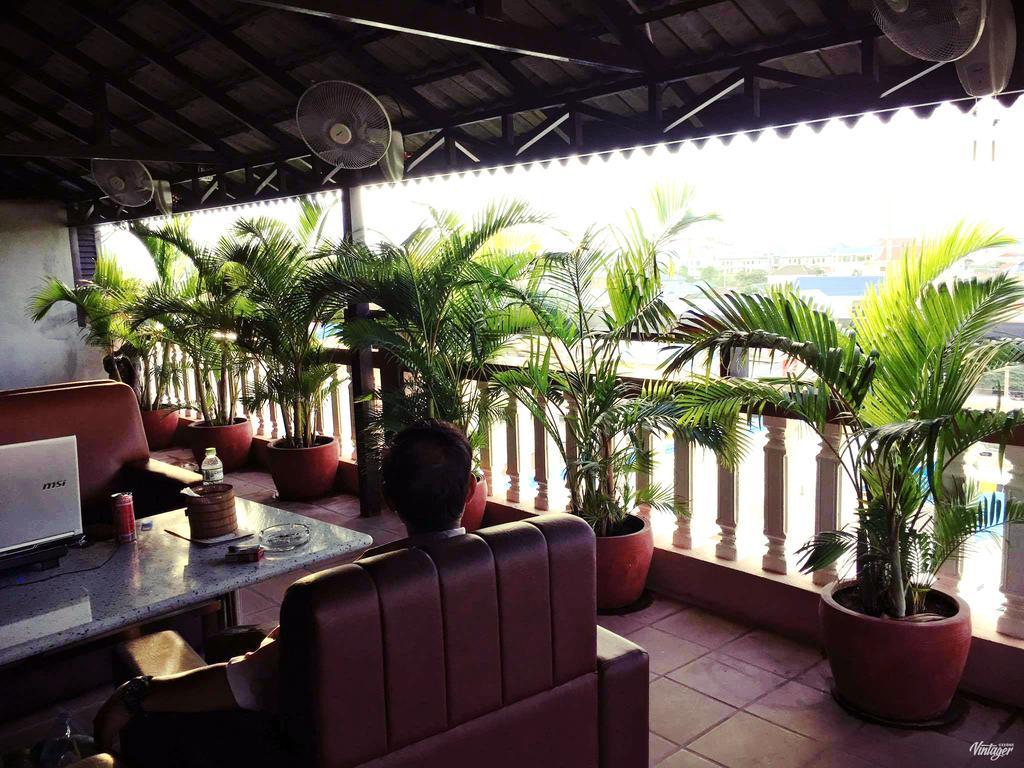 Soben Sensok Guesthouse بنوم بنه المظهر الخارجي الصورة